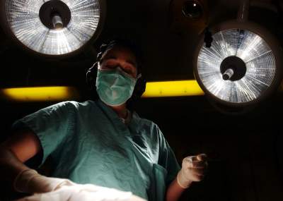 surgery-676375_960_720